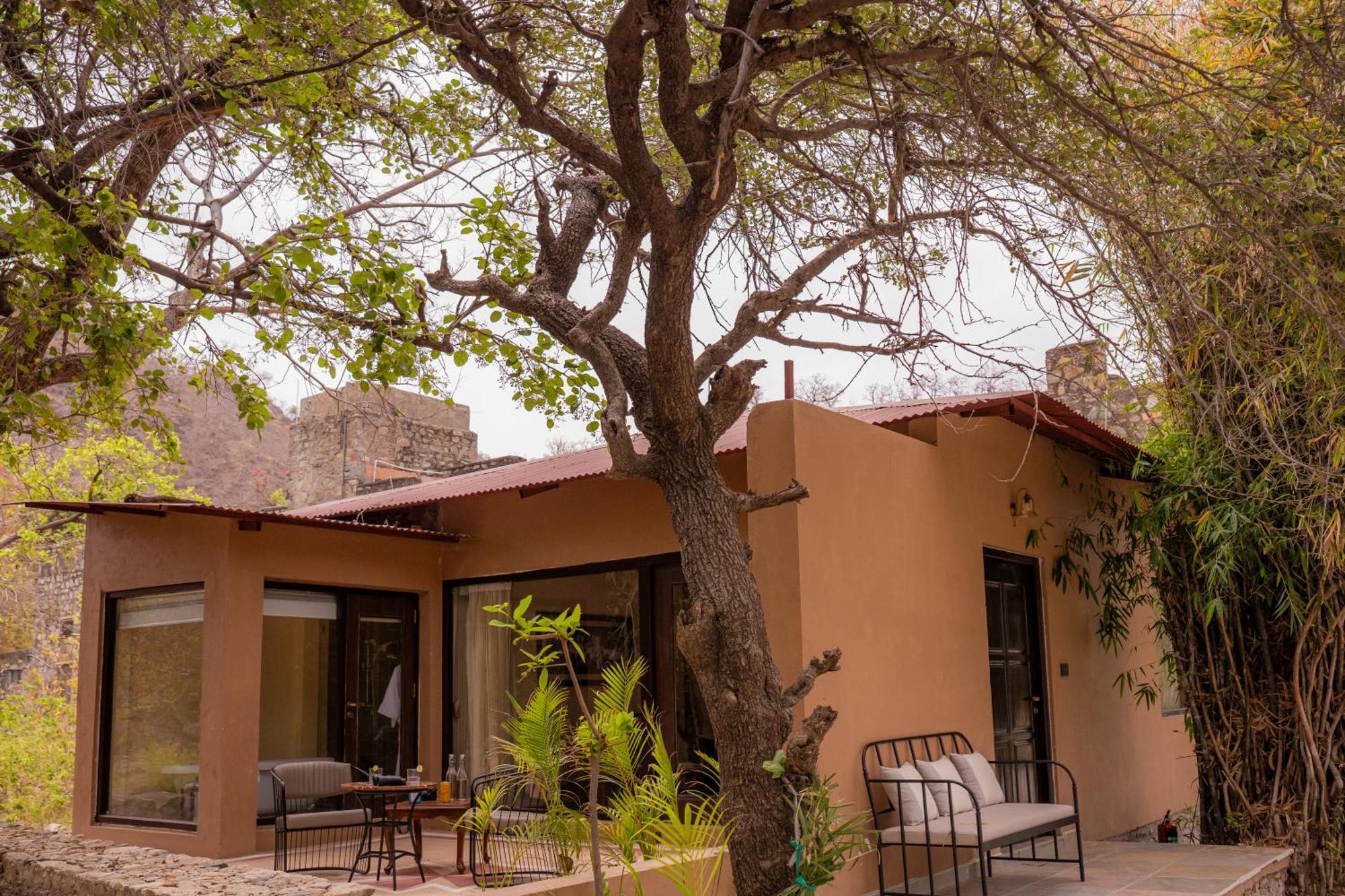 Aloof Jungle Lodge Ghanerao Bagian luar foto