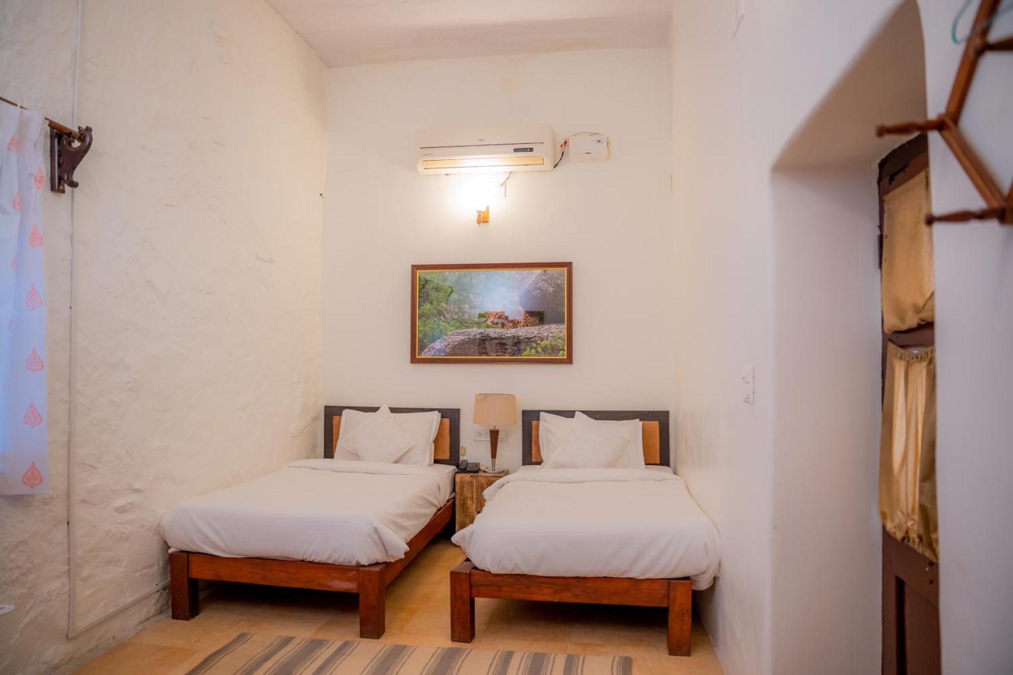 Aloof Jungle Lodge Ghanerao Bagian luar foto